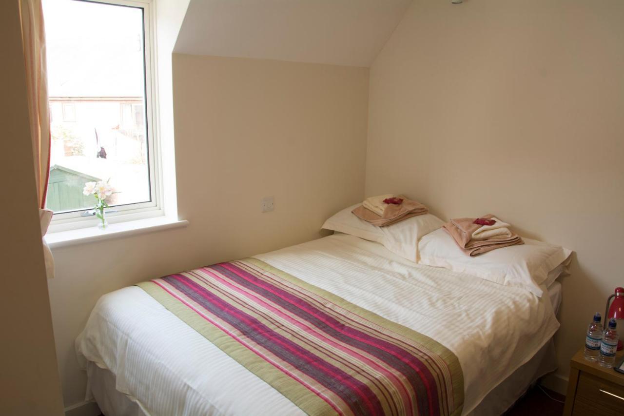 Ludlow Mascall Centre Quarto foto